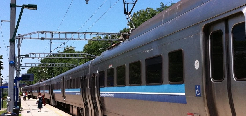 Ligne ferroviaire électrifiée Montréal - formation Projet d’électrification