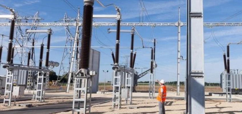 Sous-stations-Caténaires- formation Installations électriques-maintenance