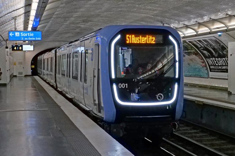 MF19 : la nouvelle génération de métro parisien entre en scène